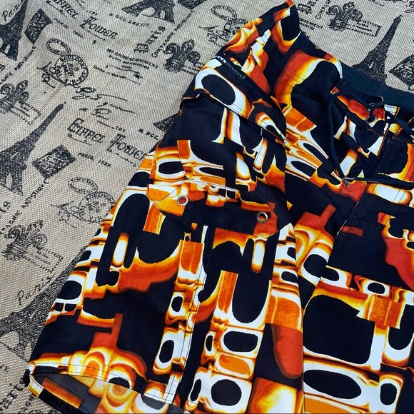 Volcom Mod Tech Black/Orange Distraction Print Short Size 32 - Picture 5 of 13